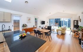 Spacious Light-Filled 3Bd Sanctuary In Northcote